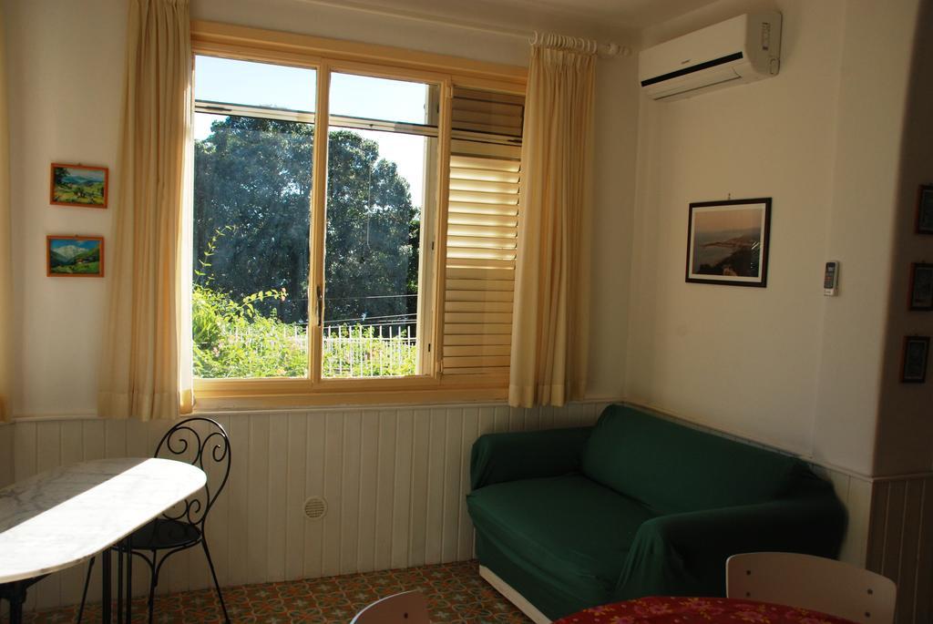 Taormina Isola Bella Apartment - Taormina Holidays Room photo